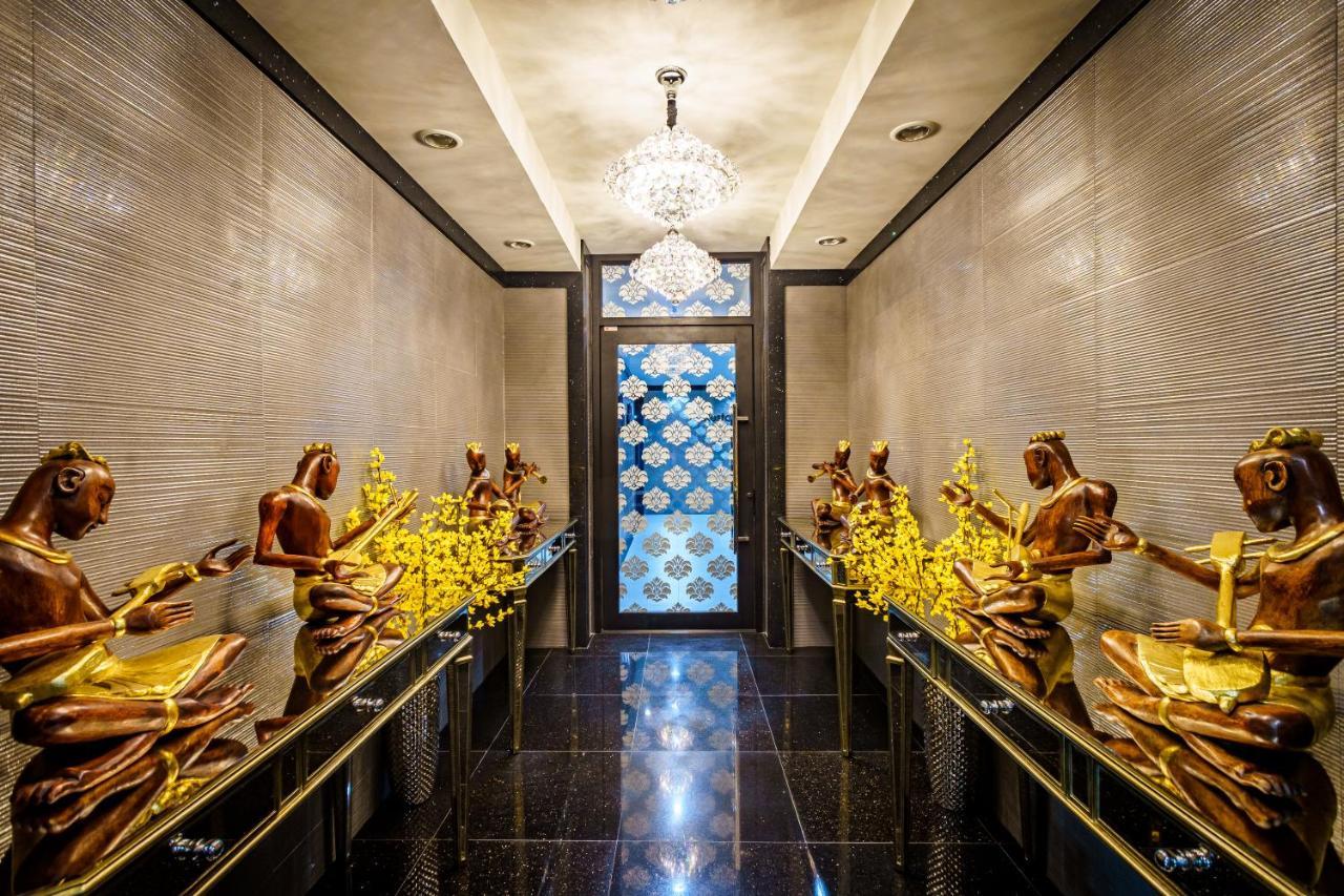 Lux Boutique Hotel Nonthaburi Extérieur photo