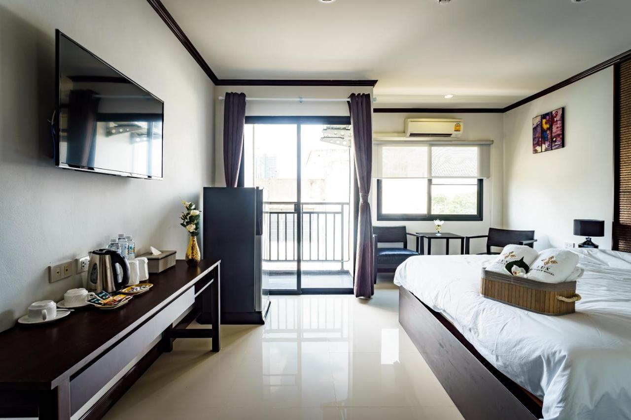 Lux Boutique Hotel Nonthaburi Extérieur photo
